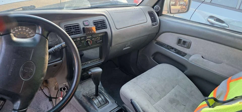 2002 Toyota 4Runner 3rd Gen - Image 8 of 10
