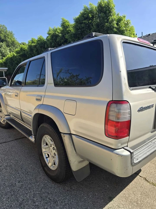 2002 Toyota 4Runner 3rd Gen - Image 3 of 12
