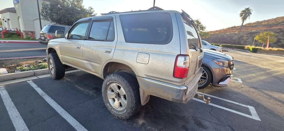 2002 Toyota 4Runner 3rd Gen - Image 3 of 10