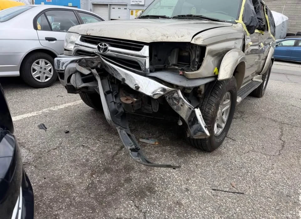 2002 Toyota 4Runner 3rd Gen - Image 5 of 10