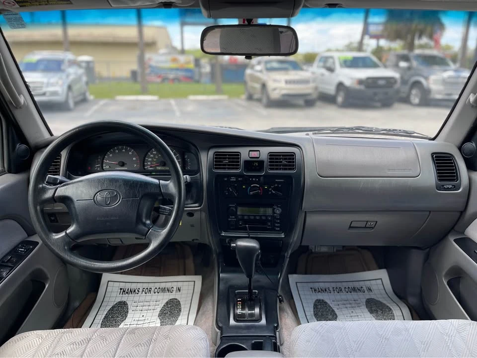 2002 Toyota 4Runner 3rd Gen - Image 11 of 19