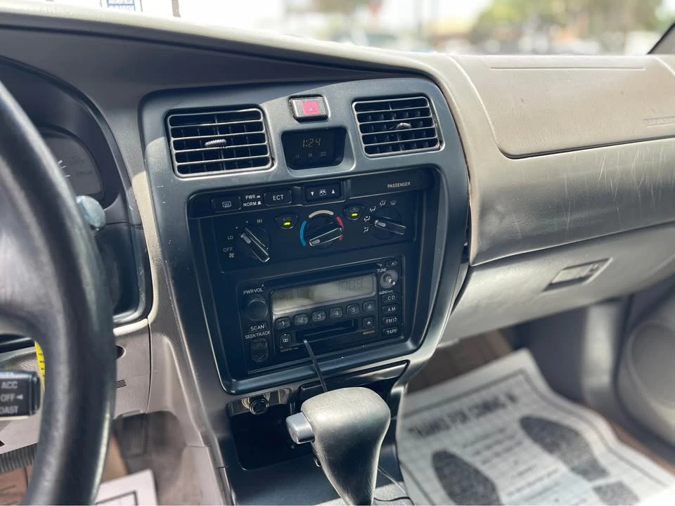 2002 Toyota 4Runner 3rd Gen - Image 8 of 19