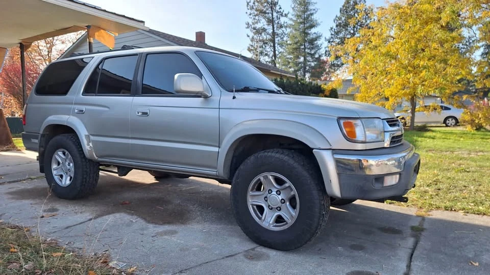 2002 Toyota 4Runner 3rd Gen - Image 2 of 5
