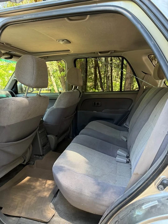 2002 Toyota 4Runner 3rd Gen - Image 6 of 10