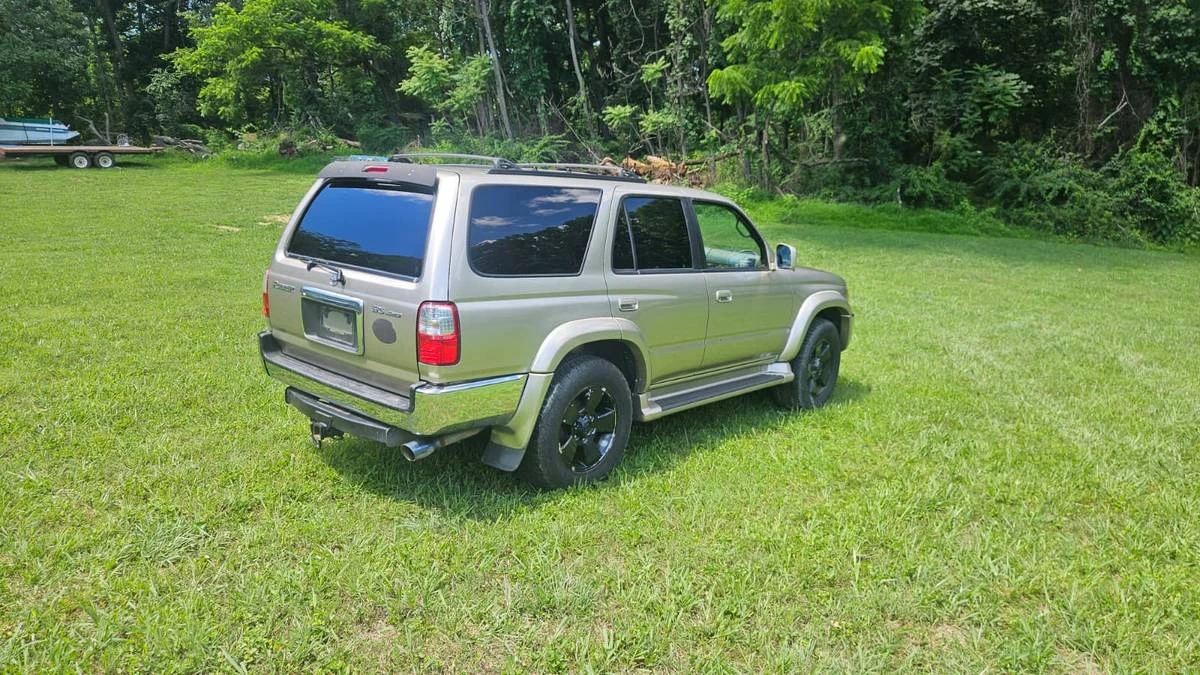2002 Toyota 4Runner 3rd Gen - Image 6 of 9