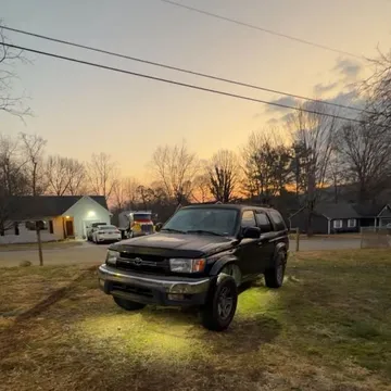 2002 Toyota 4Runner SR5