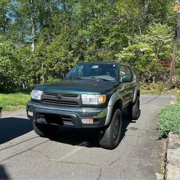 2002 Toyota 4Runner SR5