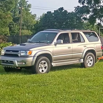 2002 Toyota 4Runner SR5
