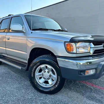 2002 Toyota 4Runner SR5