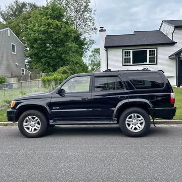 2002 Toyota 4Runner SR5