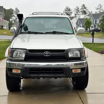 2002 Toyota 4Runner SR5