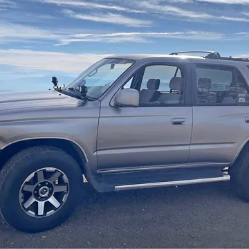 2002 Toyota 4Runner SR5