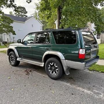 2002 Toyota 4Runner SR5 Sport Utility 4D