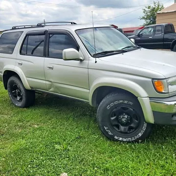 2002 Toyota 4Runner SR5 Sport Utility 4D