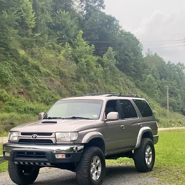 2002 Toyota 4Runner SR5 Sport Utility 4D