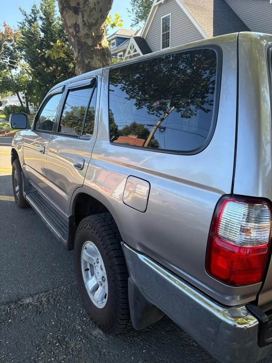 2002 Toyota 4Runner 3rd Gen - Image 3 of 11