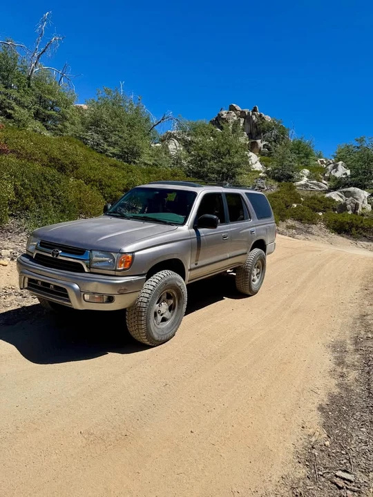 2002 Toyota 4Runner 3rd Gen - Image 3 of 3
