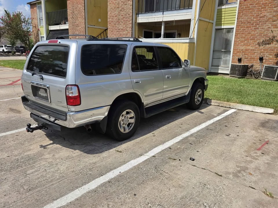 2002 Toyota 4Runner 3rd Gen - Image 4 of 13