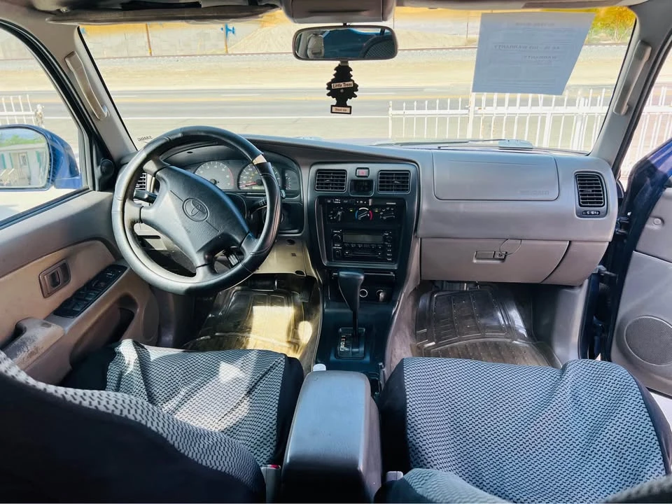 2002 Toyota 4Runner 3rd Gen - Image 9 of 13