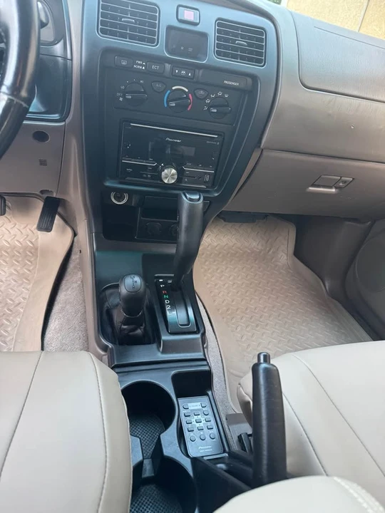 2002 Toyota 4Runner 3rd Gen - Image 11 of 15