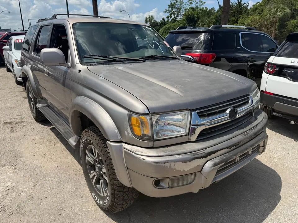 2002 Toyota 4Runner 3rd Gen - Image 3 of 10