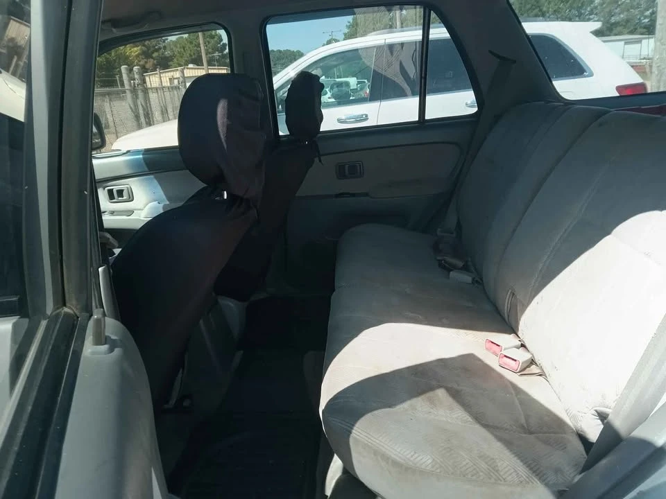 2002 Toyota 4Runner 3rd Gen - Image 6 of 7