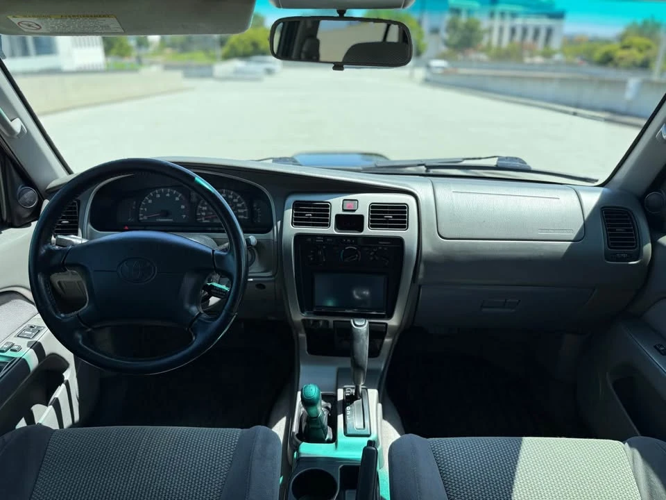 2002 Toyota 4Runner 3rd Gen - Image 13 of 15