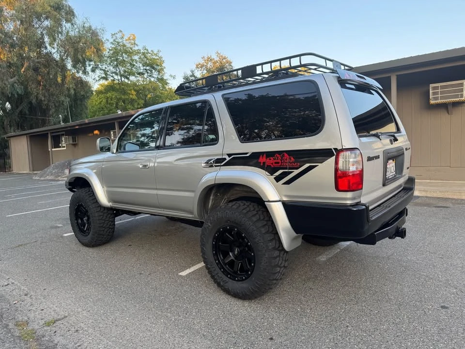 2002 Toyota 4Runner 3rd Gen - Image 2 of 15