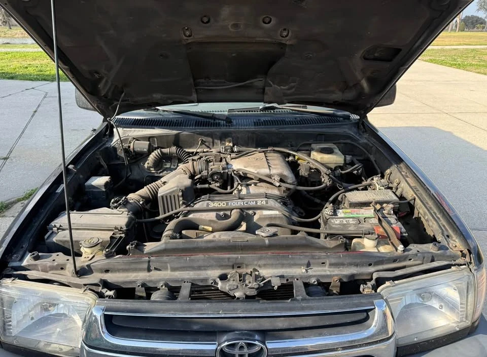 2002 Toyota 4Runner 3rd Gen - Image 6 of 9