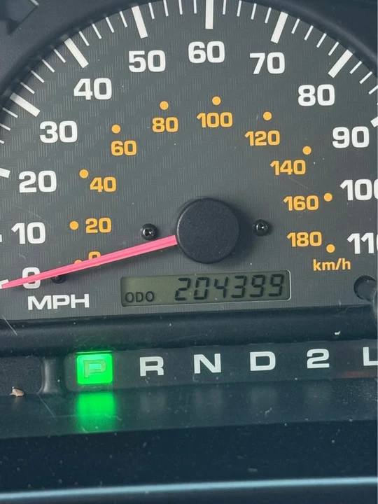 2002 Toyota 4Runner 3rd Gen - Image 10 of 15