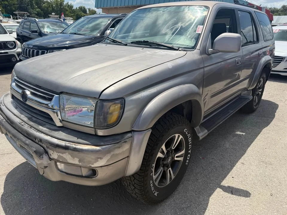 2002 Toyota 4Runner 3rd Gen - Image 5 of 10