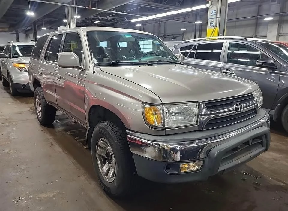 2002 Toyota 4Runner 3rd Gen - Image 5 of 8
