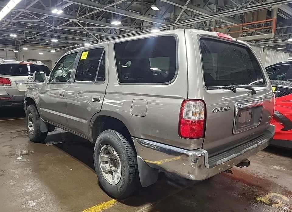 2002 Toyota 4Runner 3rd Gen - Image 2 of 8