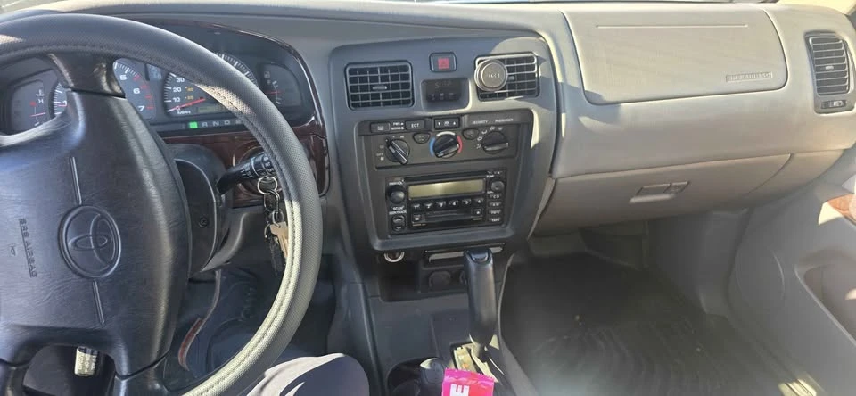 2002 Toyota 4Runner 3rd Gen - Image 9 of 13