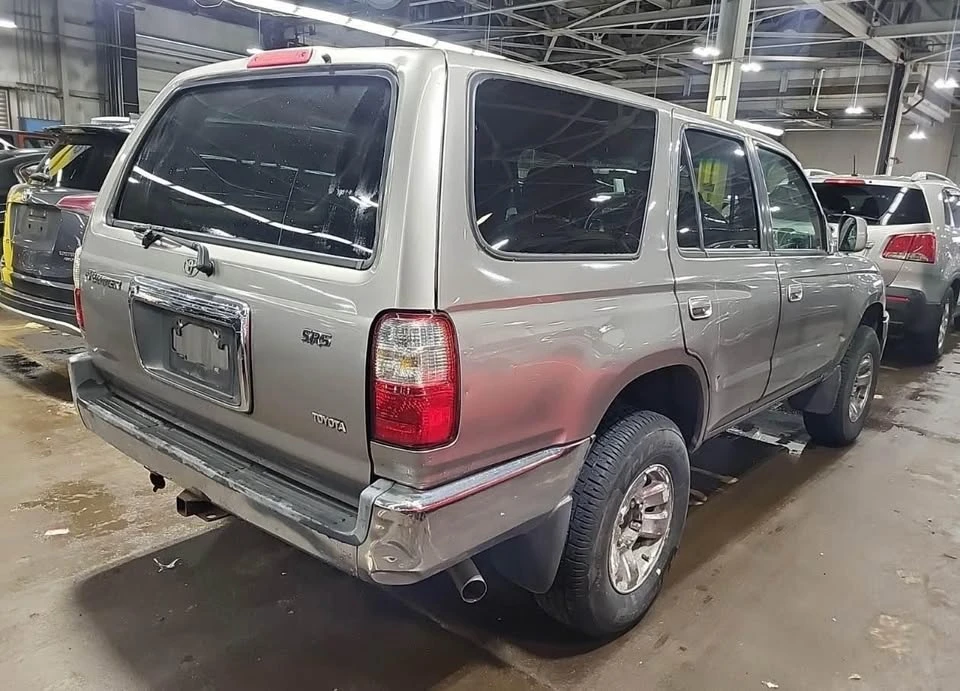 2002 Toyota 4Runner 3rd Gen - Image 4 of 8