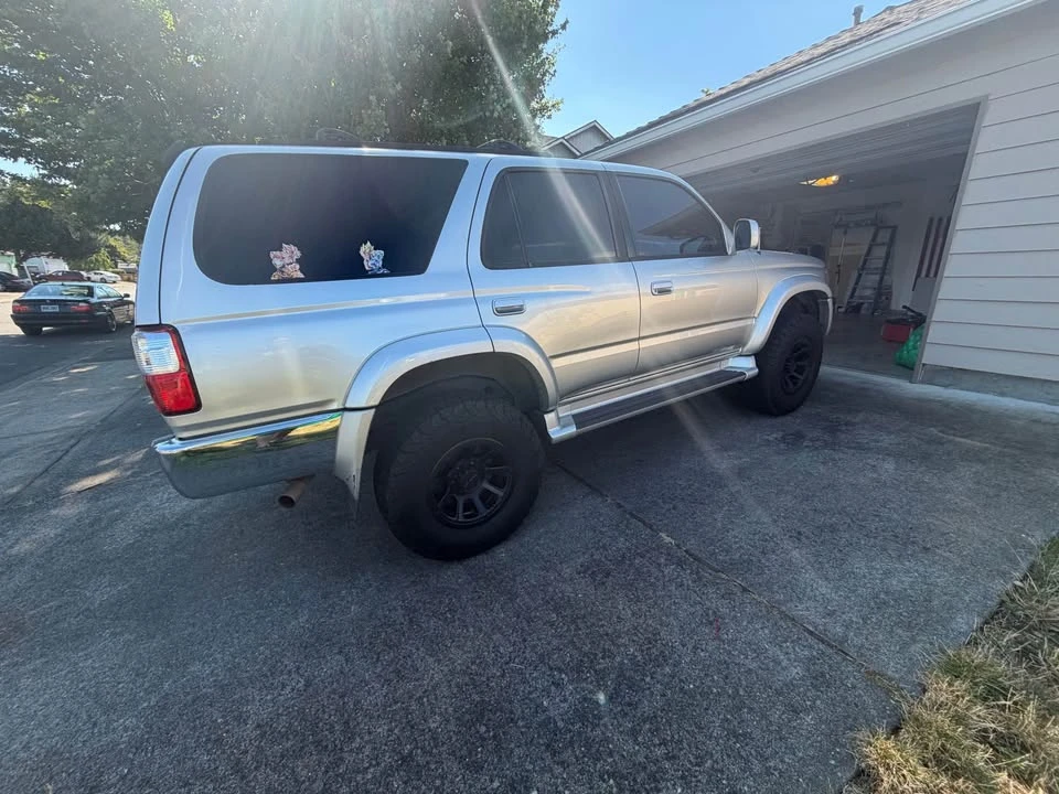 2002 Toyota 4Runner 3rd Gen - Image 3 of 8