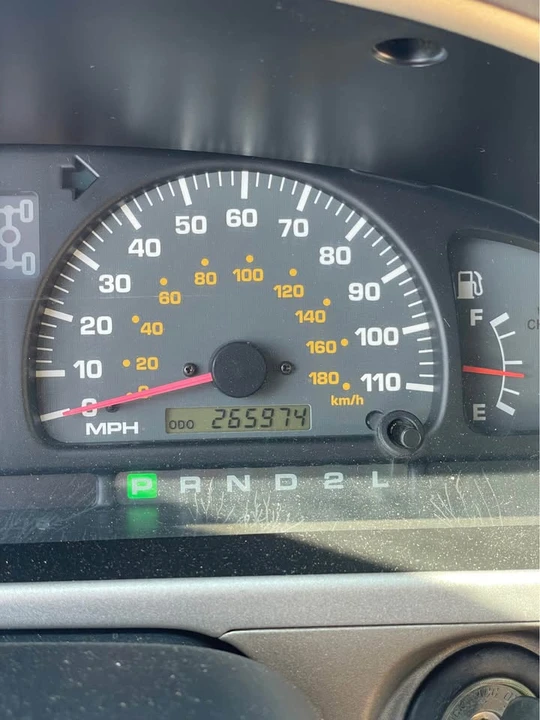 2002 Toyota 4Runner 3rd Gen - Image 4 of 9