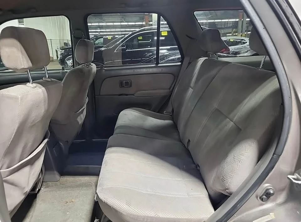 2002 Toyota 4Runner 3rd Gen - Image 7 of 8
