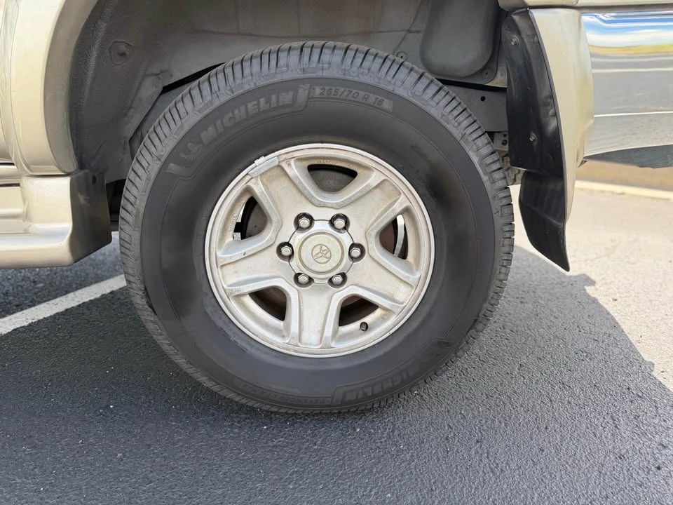 2002 Toyota 4Runner 3rd Gen - Image 5 of 12