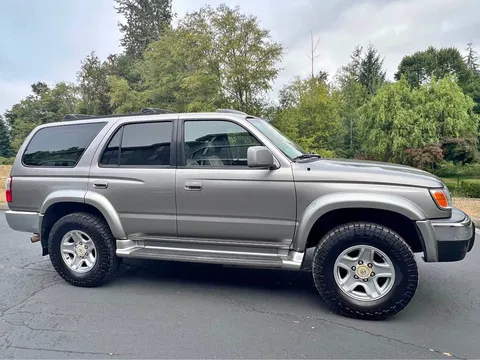 2002 Toyota 4Runner SR5 Sport Utility 4D