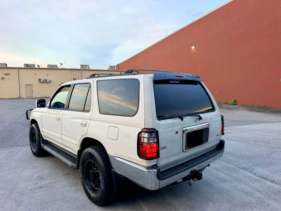2002 Toyota 4Runner 3rd Gen - Image 10 of 20