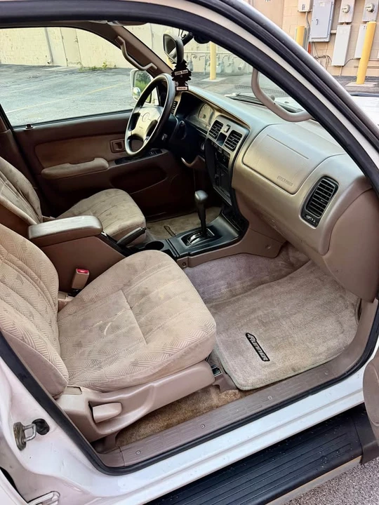 2002 Toyota 4Runner 3rd Gen - Image 16 of 20