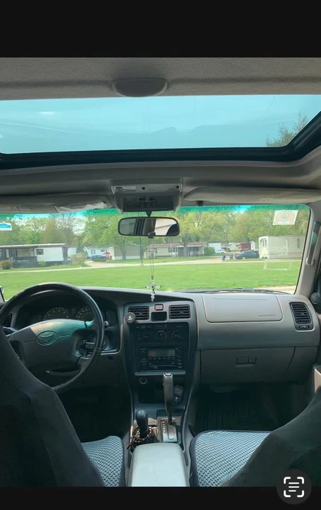 2002 Toyota 4Runner 3rd Gen - Image 4 of 7