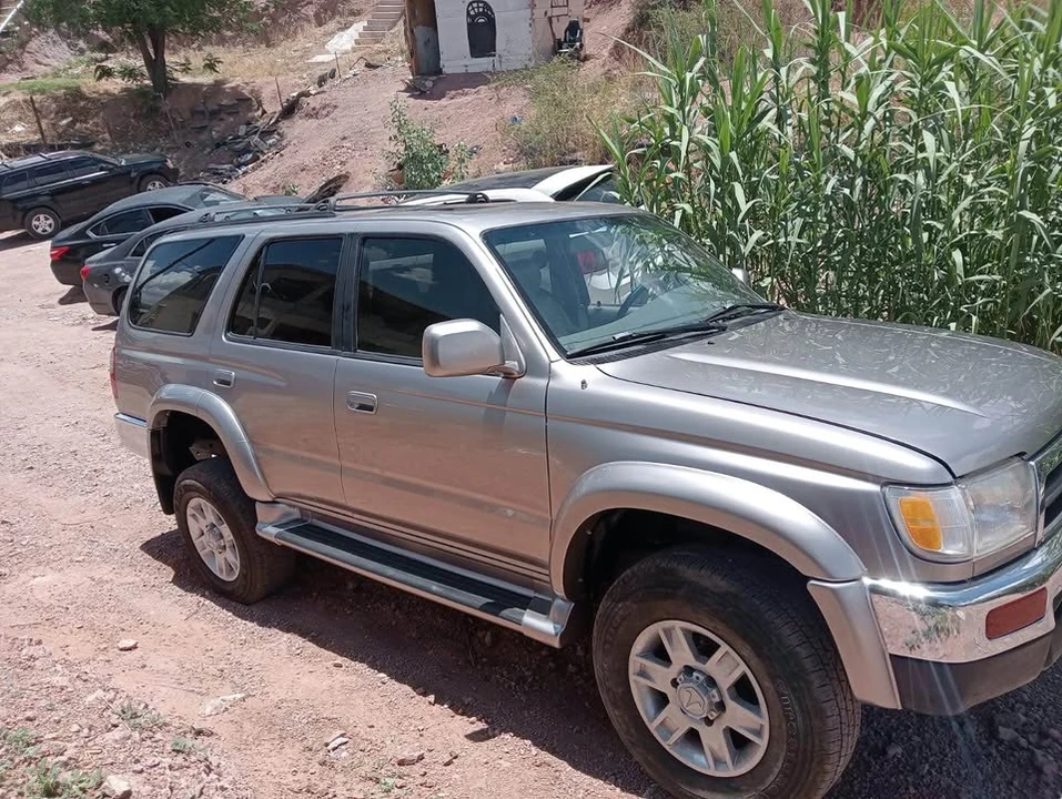 2002 Toyota 4Runner 3rd Gen - Image 3 of 4