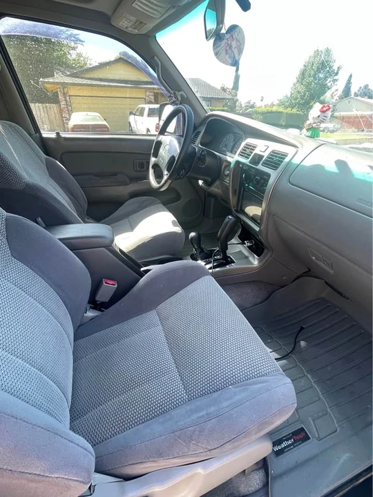 2002 Toyota 4Runner 3rd Gen - Image 9 of 9