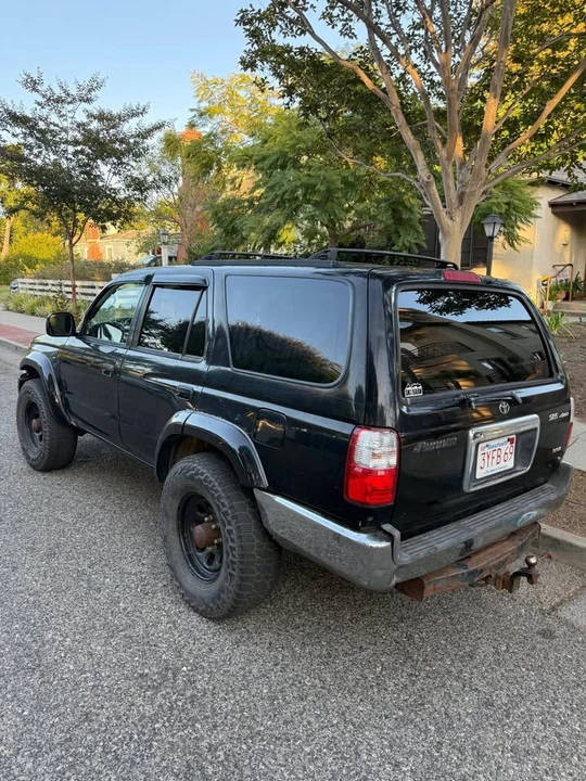 2002 Toyota 4Runner 3rd Gen - Image 5 of 10