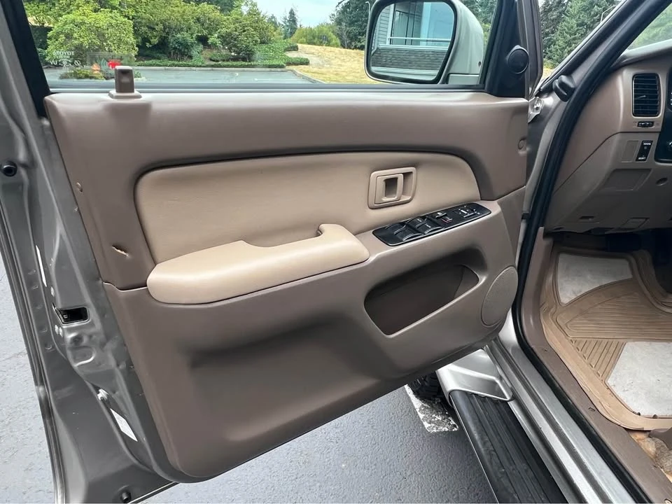 2002 Toyota 4Runner 3rd Gen - Image 16 of 20
