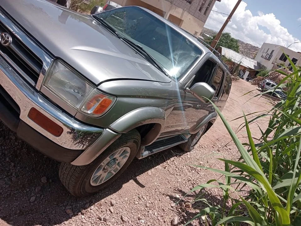 2002 Toyota 4Runner 3rd Gen - Image 2 of 4