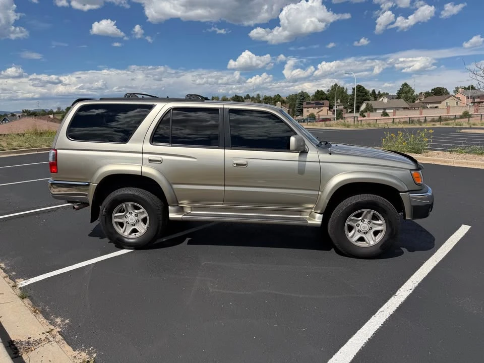 2002 Toyota 4Runner 3rd Gen - Image 3 of 12