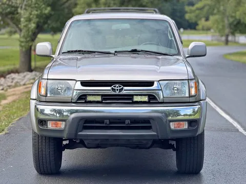 2002 Toyota 4Runner SR5 Sport Utility 4D